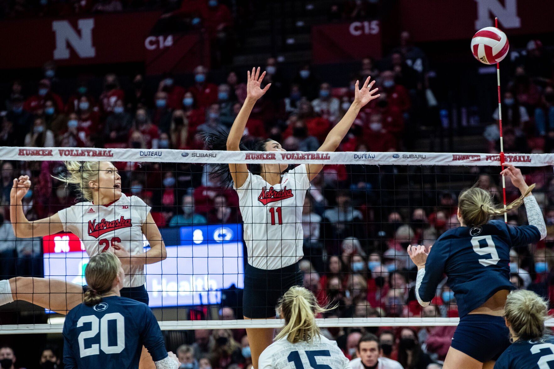 112021-owh-spo-nebvolley-LS16.jpg